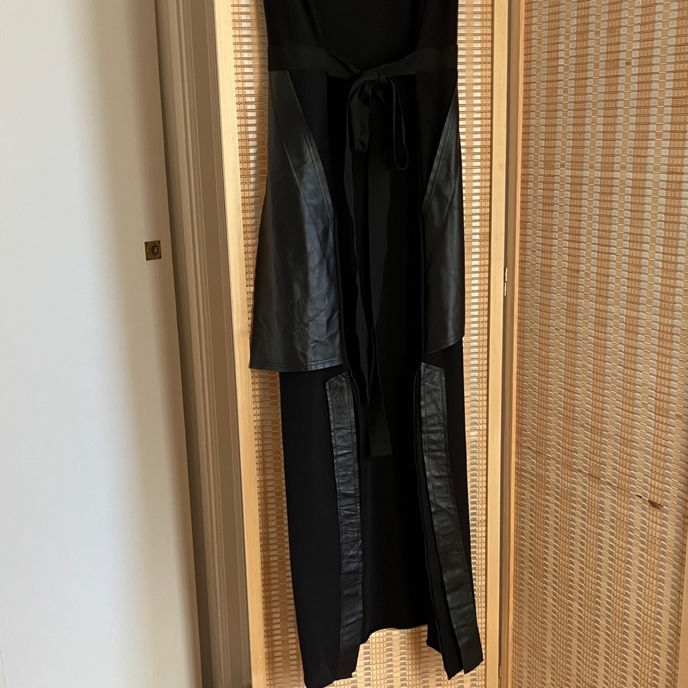 Aakasha knit and real leather dress - Picture 10 of 11